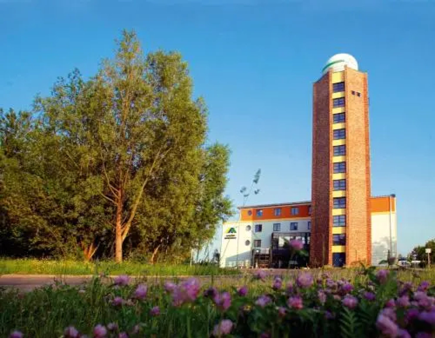 DJH Jugendherberge Warnemünde