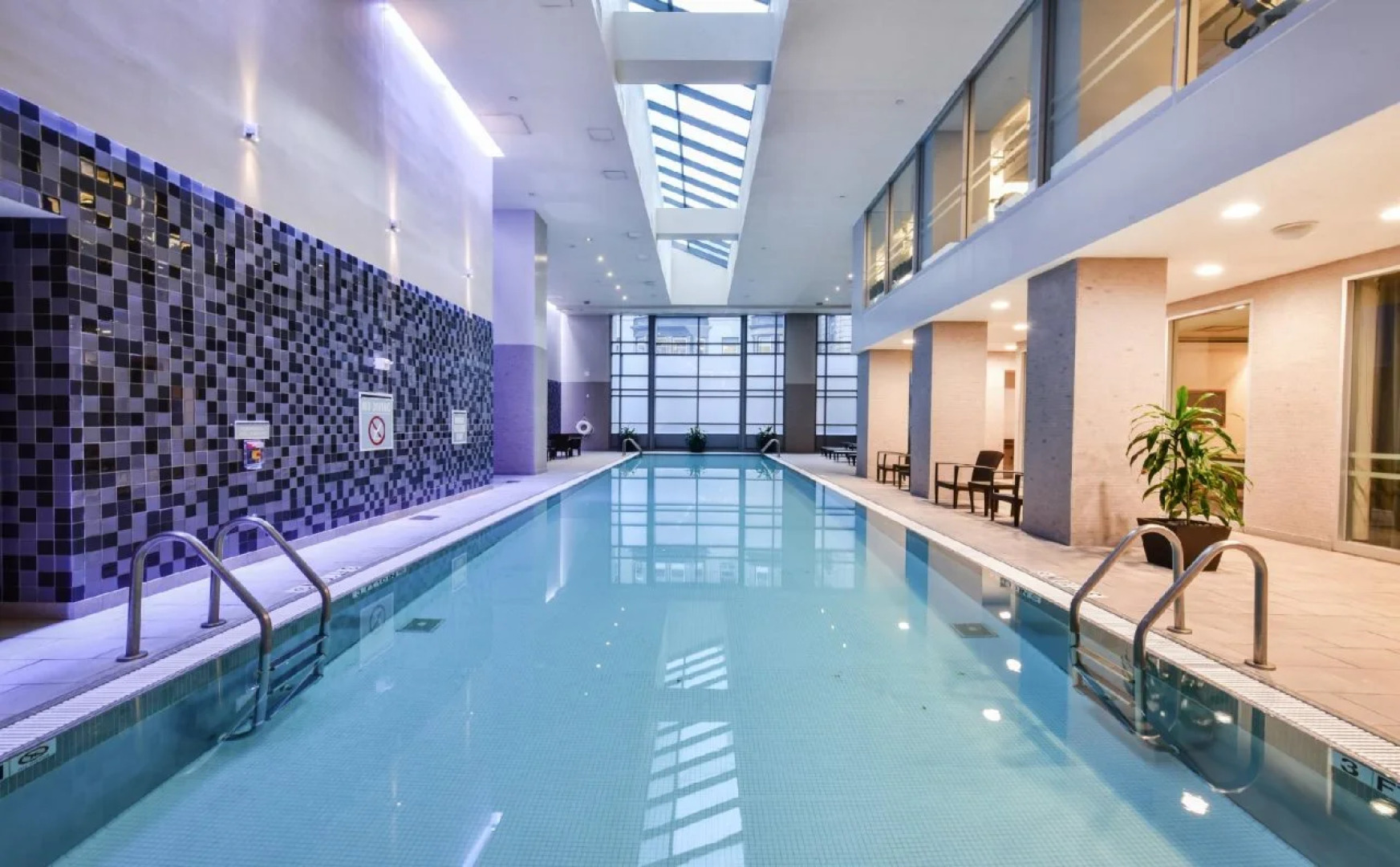 660 Washington Apartments