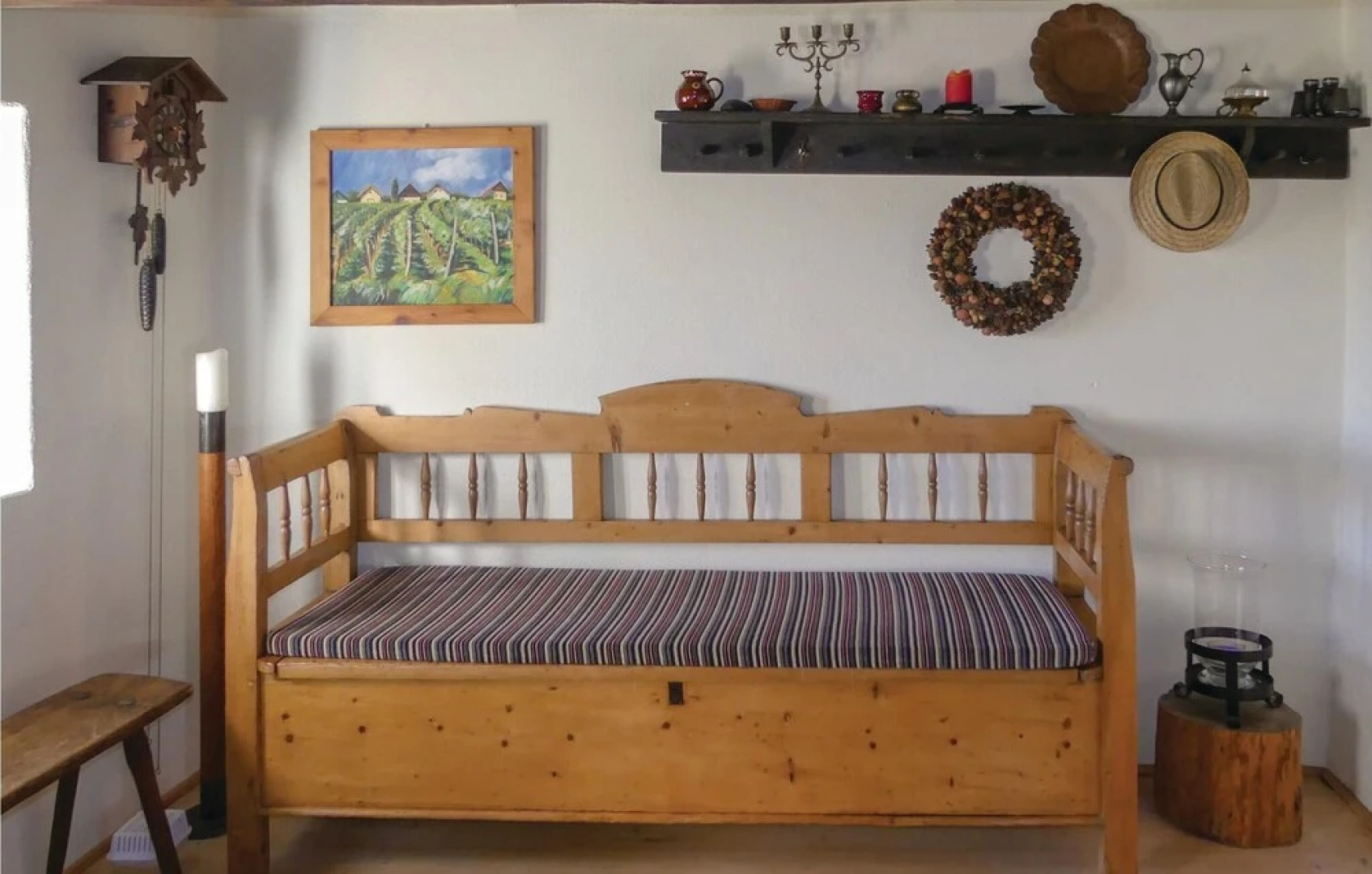 Stunning Home in Gaas With 2 Bedrooms