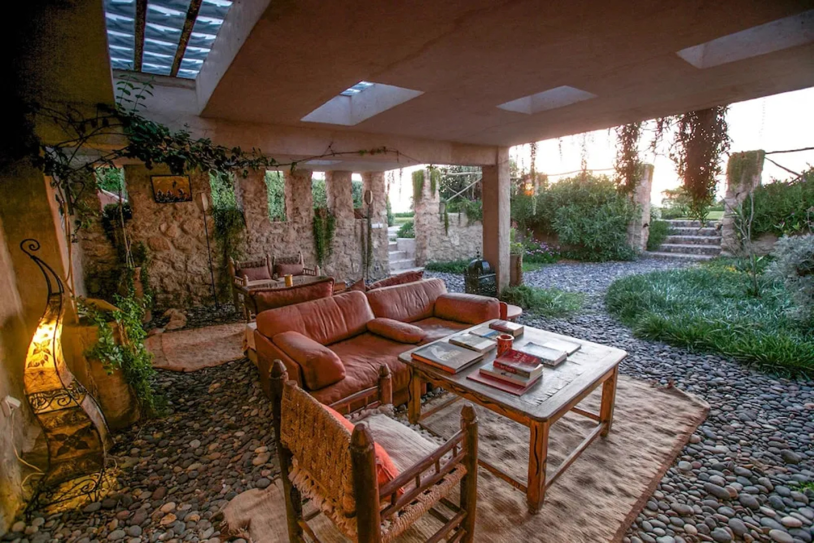 Dar Danse the Bubble on the Beach