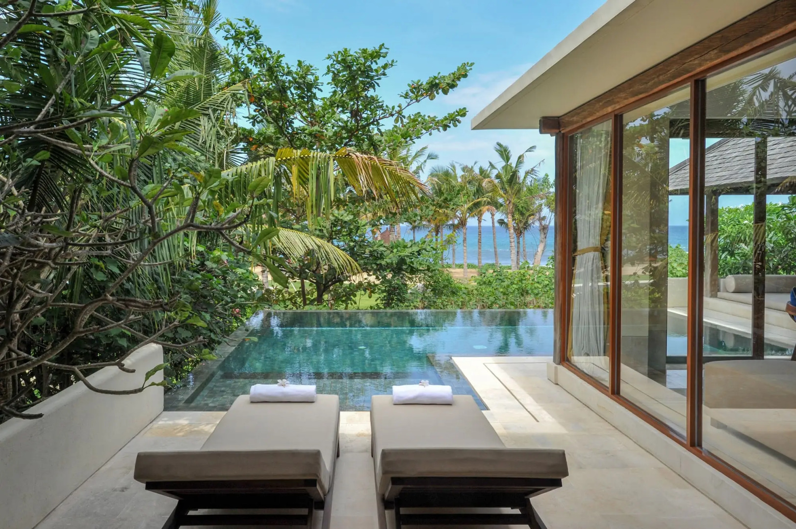 Komaneka at Keramas Beach