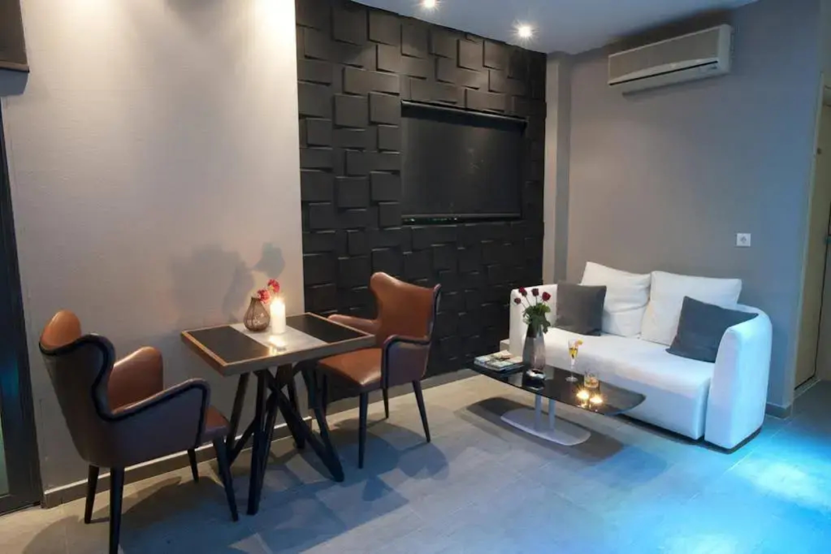 Crystal Blue Hotel + Suites
