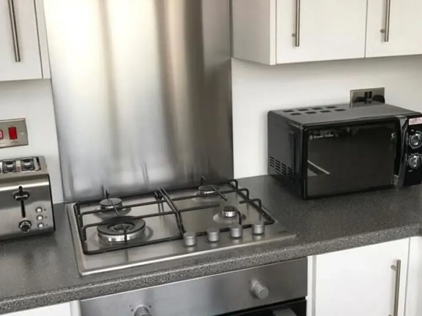 Chic Holiday Home in Manchester near Sheen Gardens