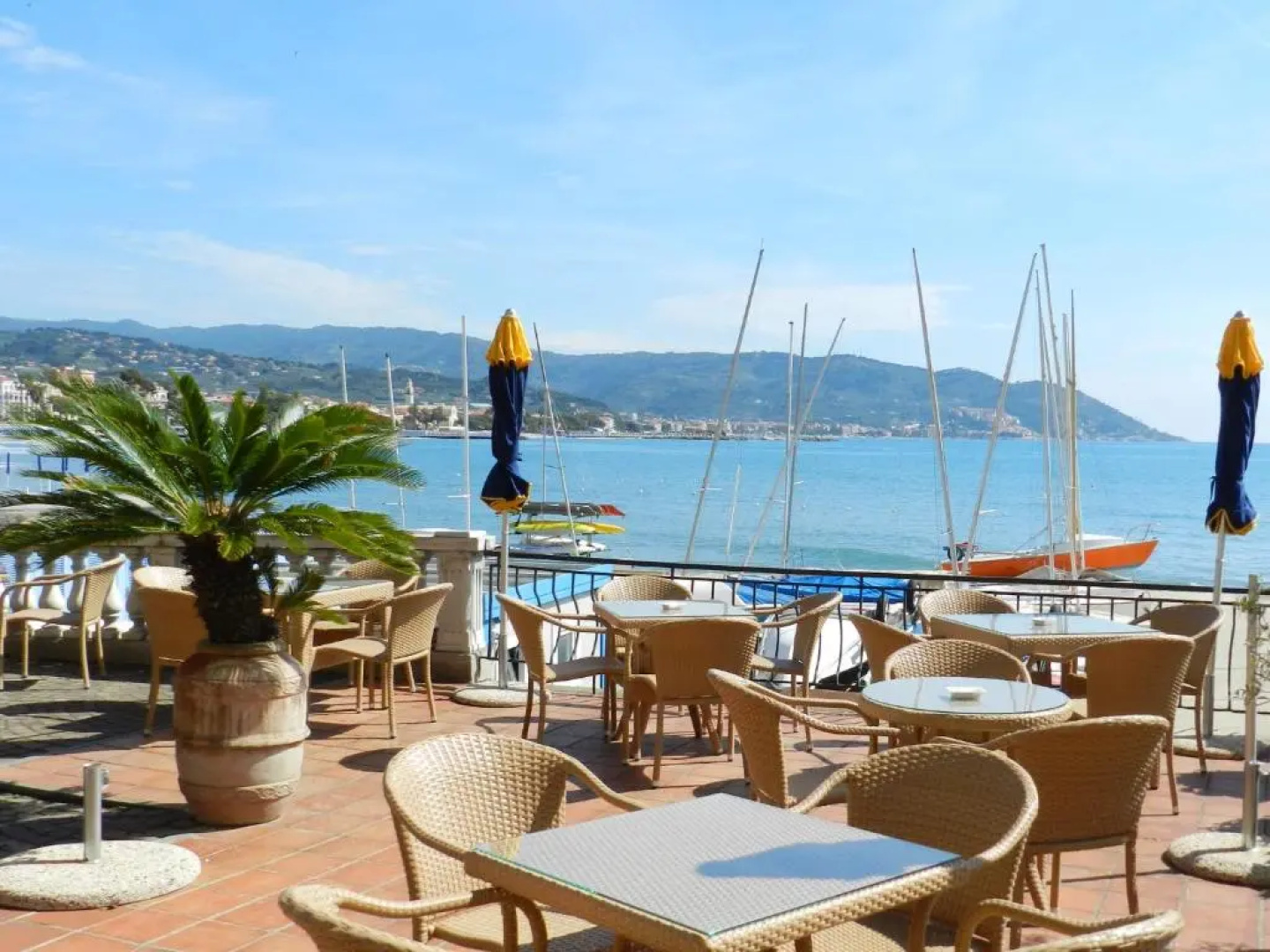 Hotel Golfo E Palme