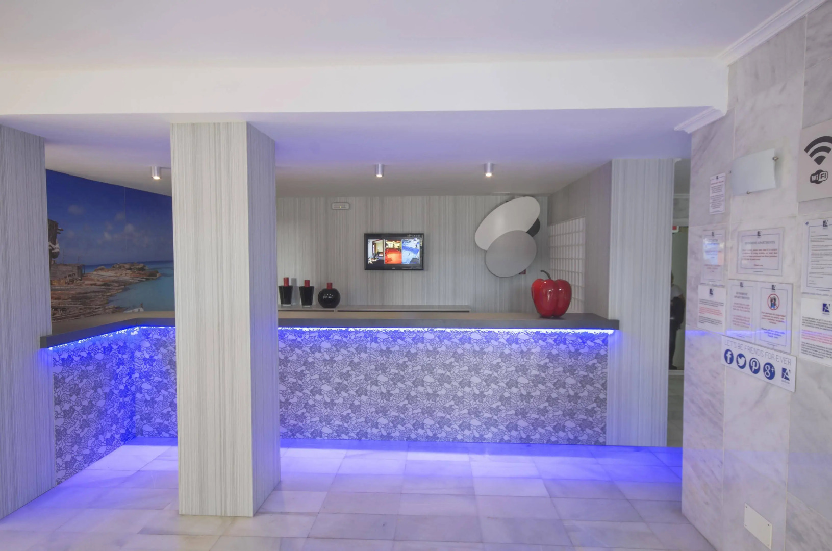 azuLine Apartamentos Sunshine