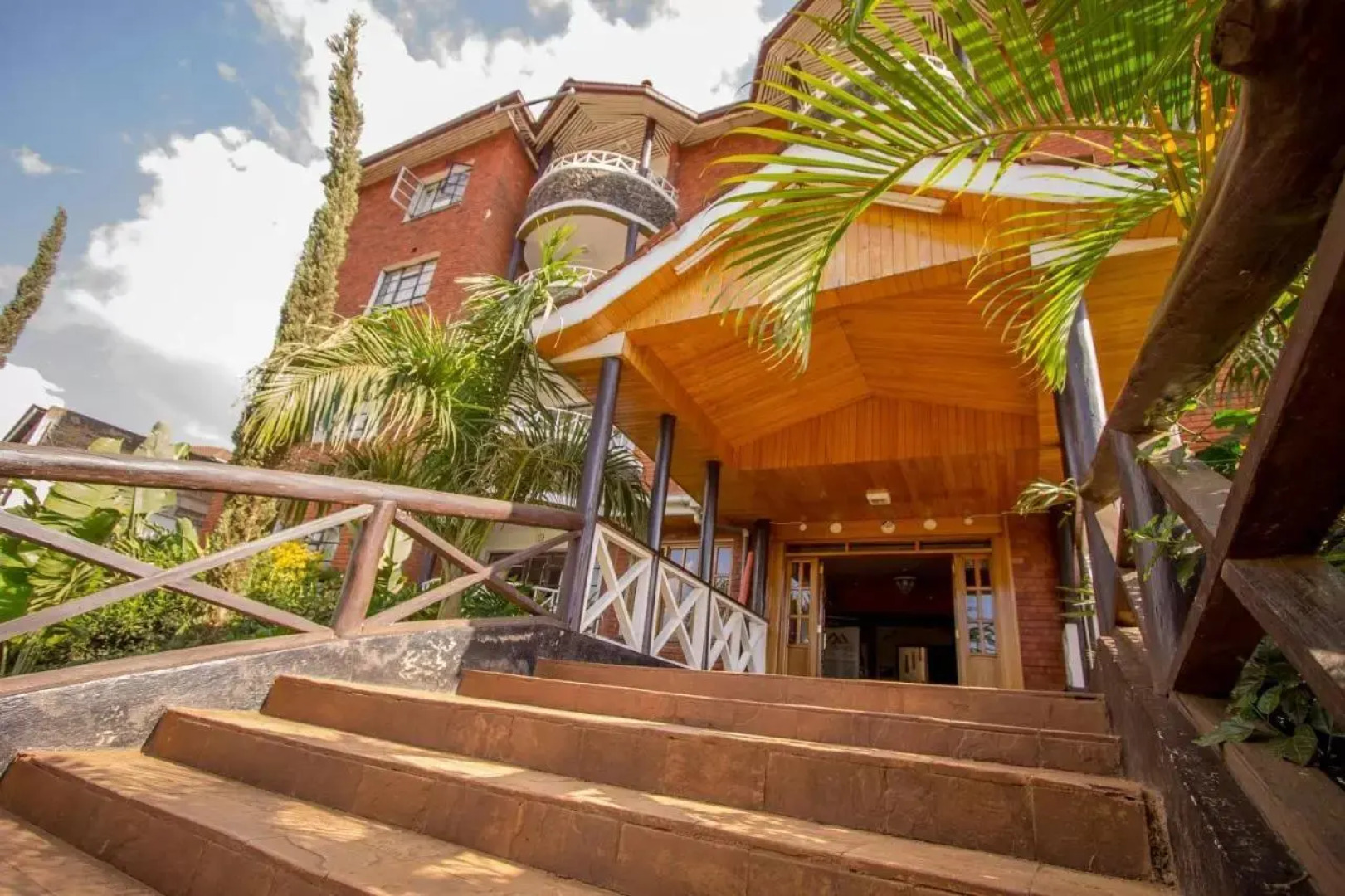 Magharibi Garden Hotel