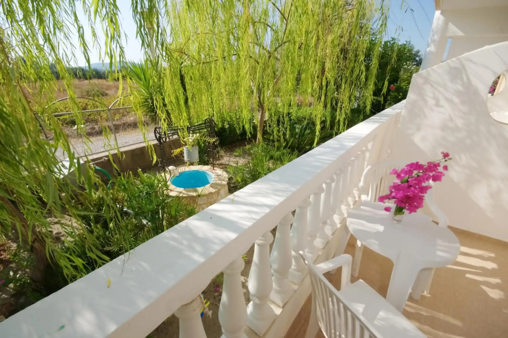 Pauls Garden Studios