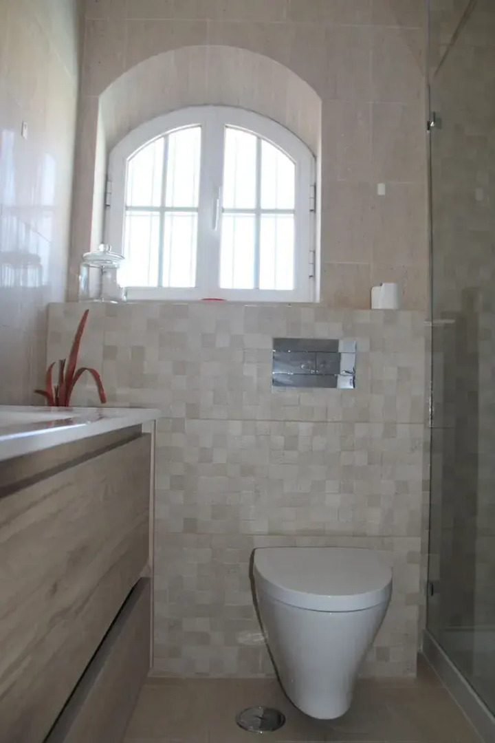 Sesimbra Stylish Villa by Homing