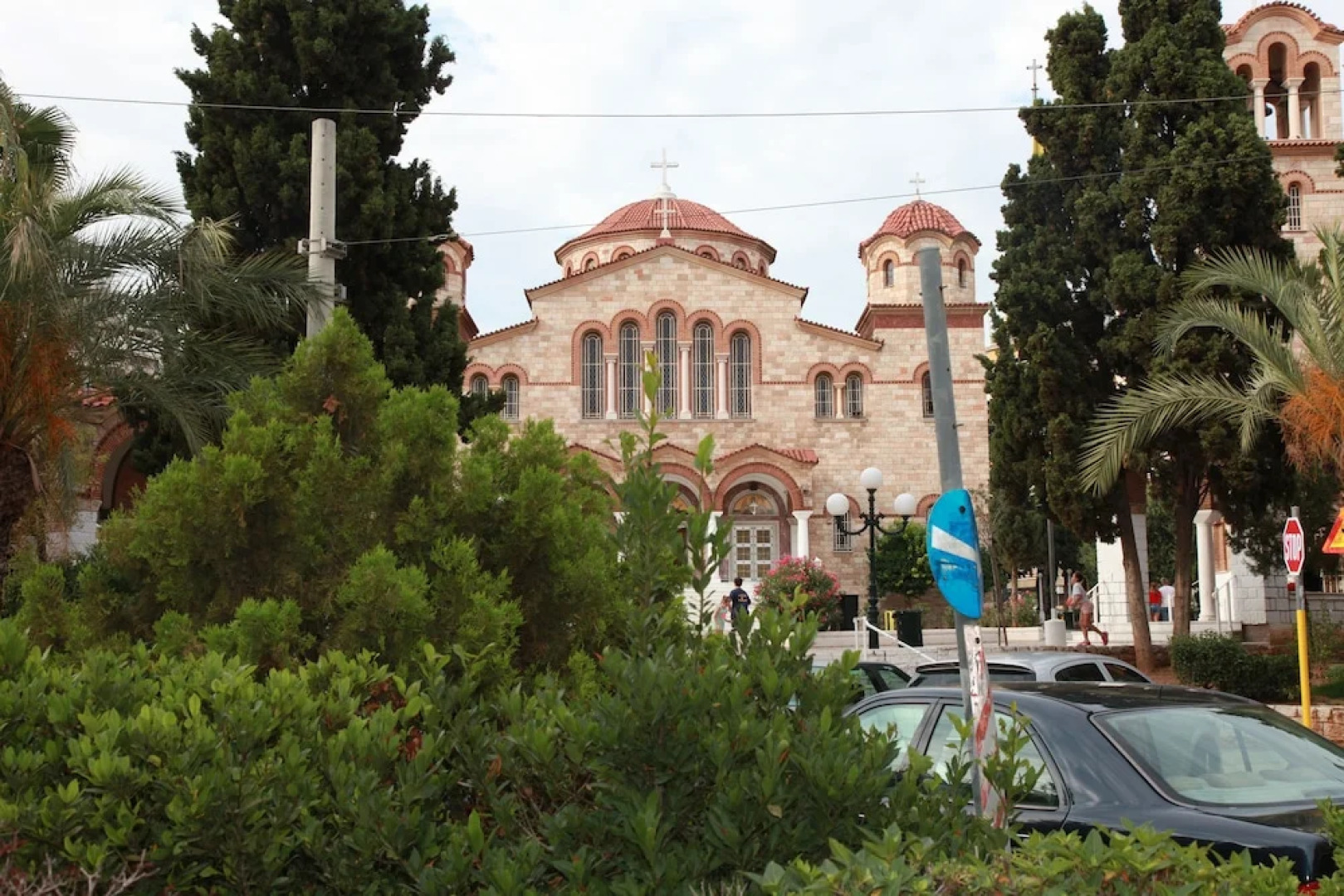 Just a hop away from the beach