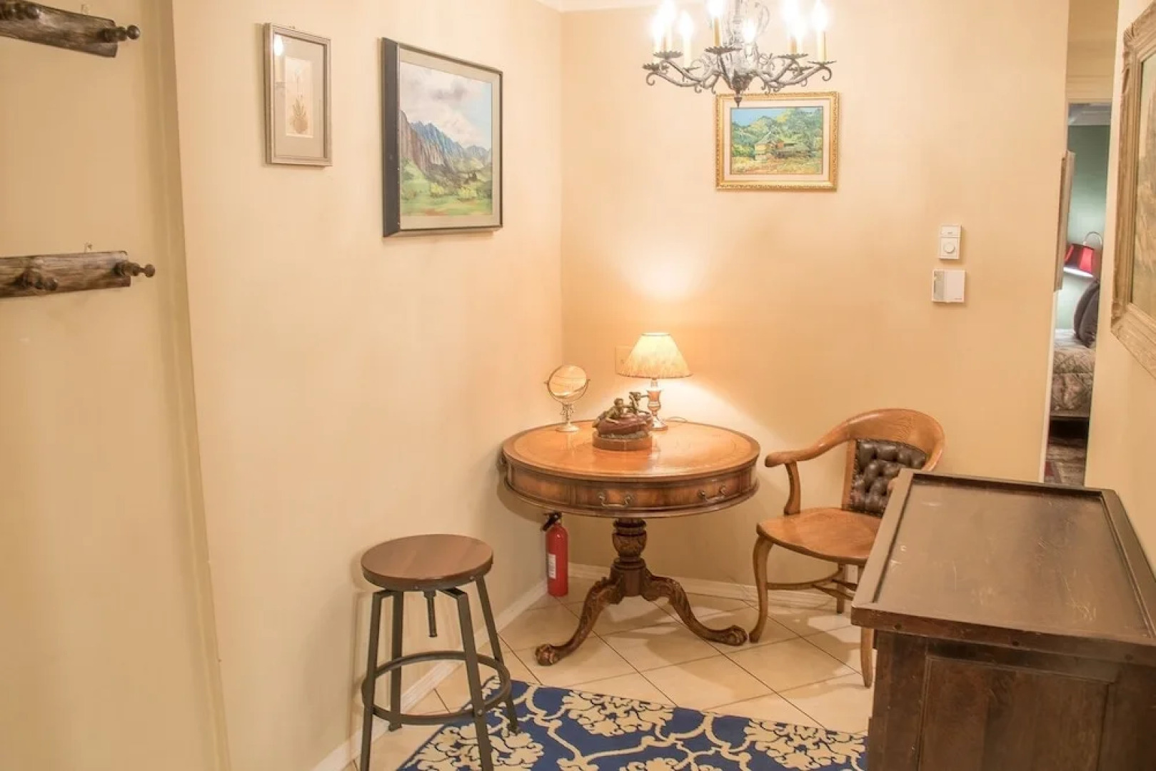 Atelier 1107 - 2 Br Condo