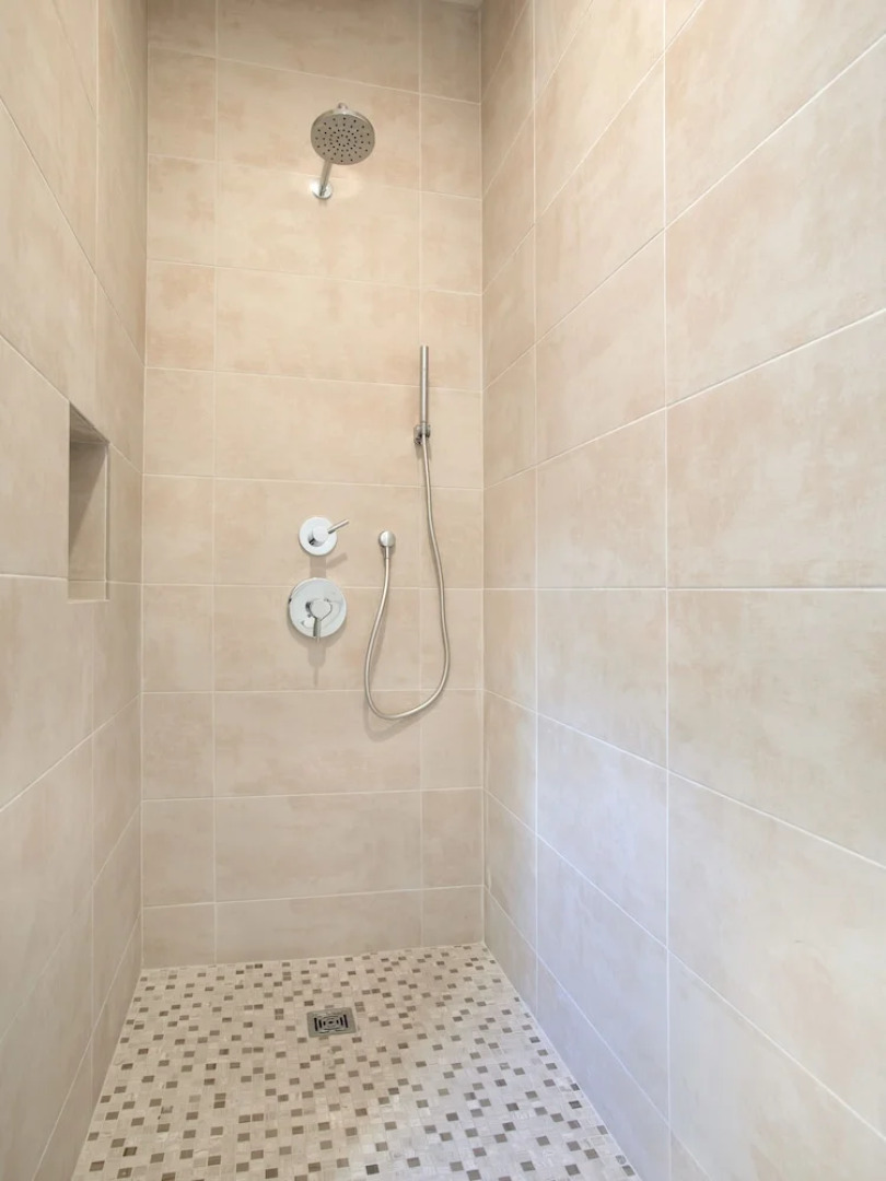 Beach View 208 by Altman