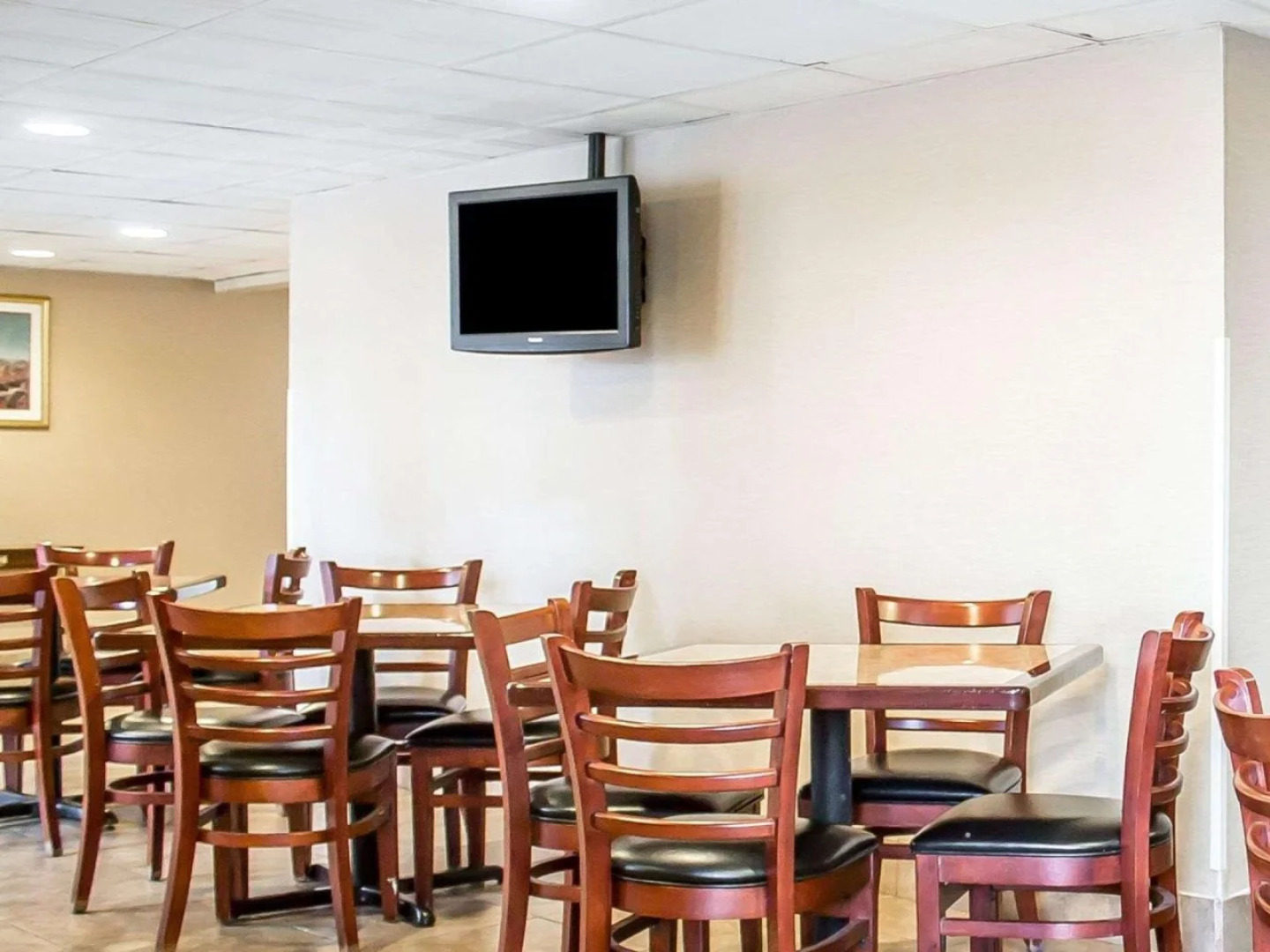 Baymont by Wyndham Scranton Dunmore