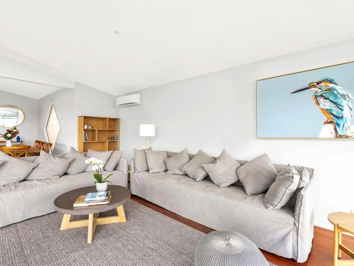 HALCYON Gerroa 4pm Check Out Sundays except Peak season