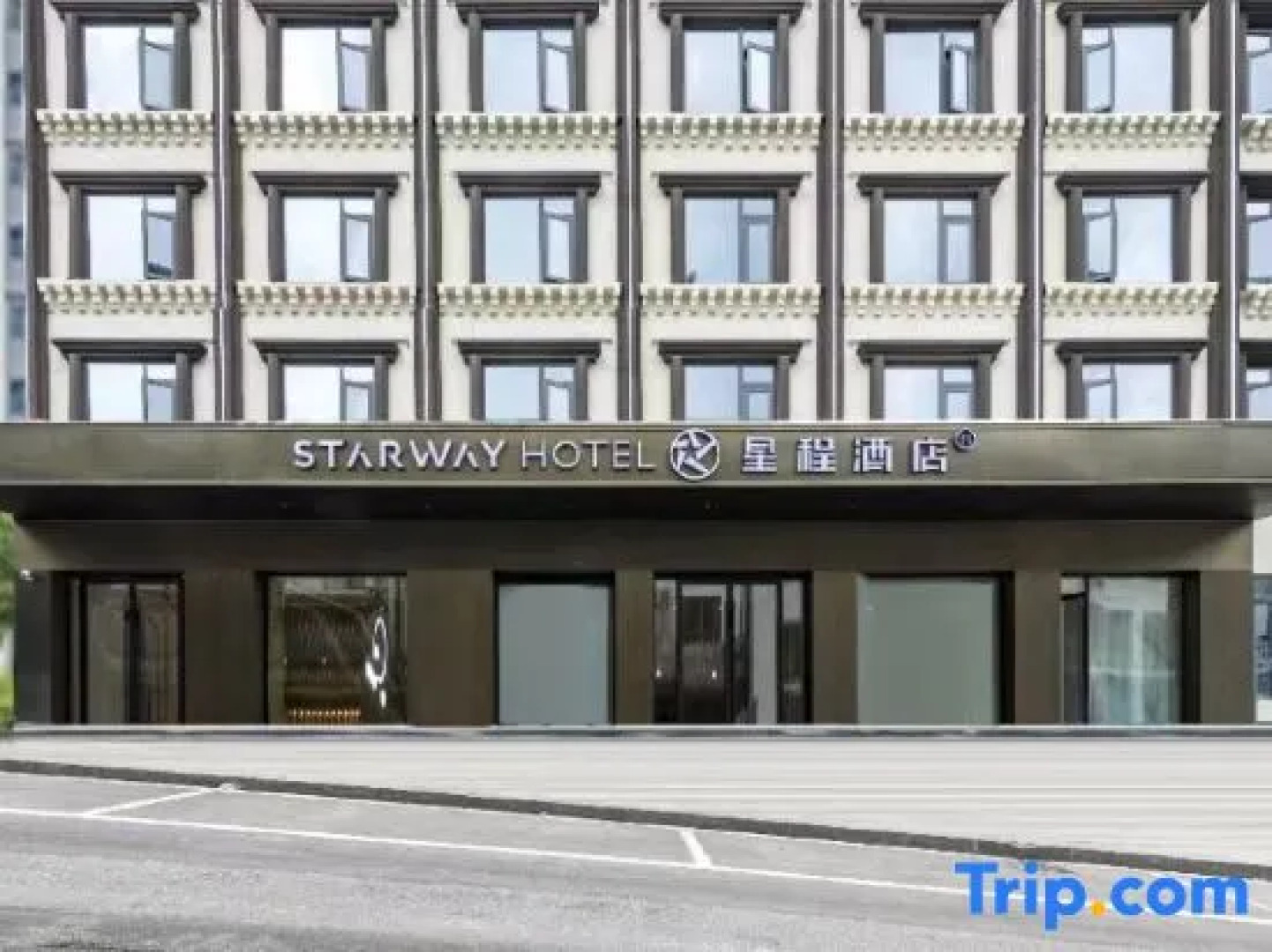 Shenlongjia Shunda Hotel