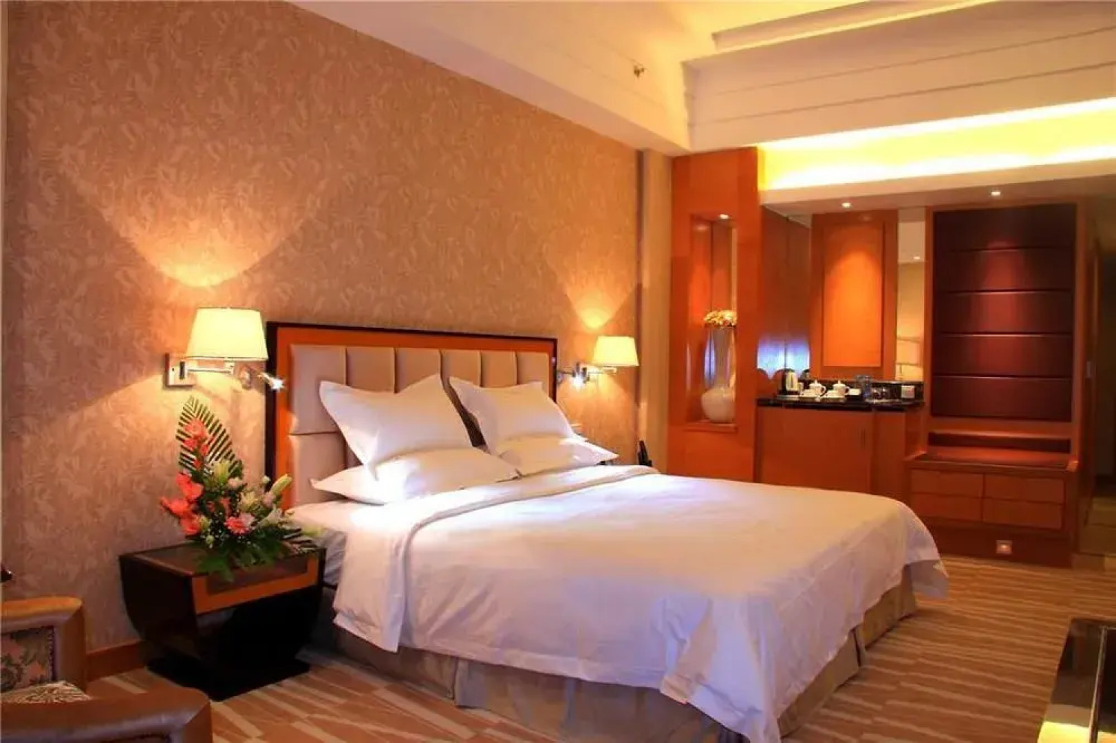 Xinhui Country Garden Phoenix Hotel