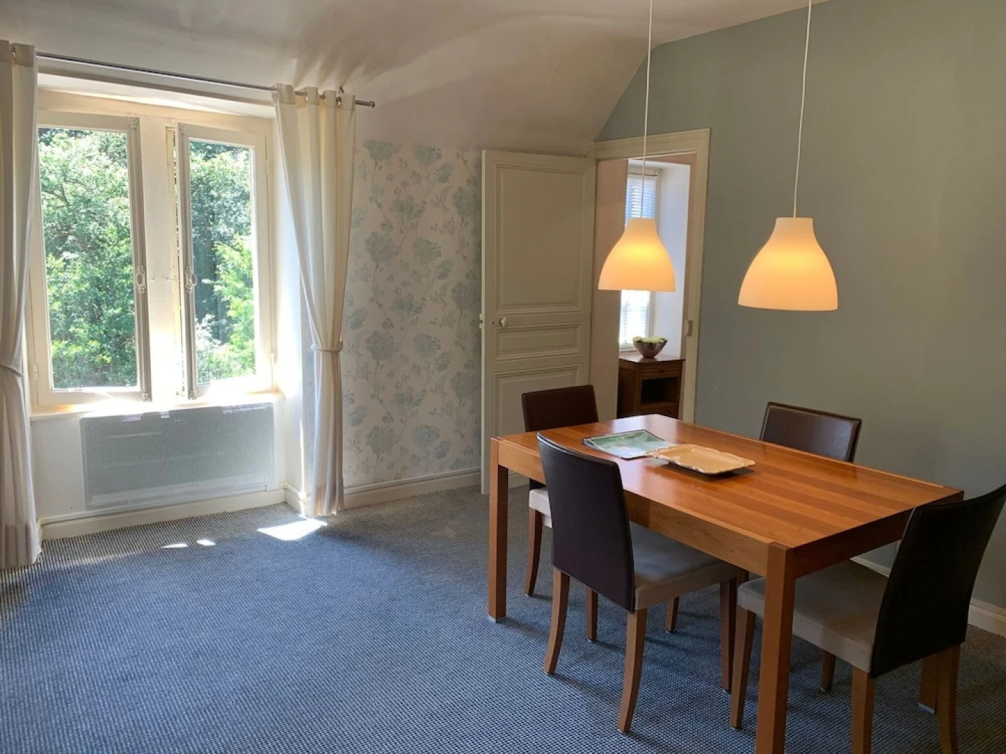 Cosy Apartment in a Beautiful Villa