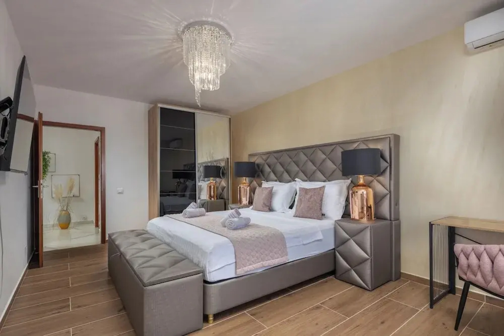 Villa Natali With Pool And Sea View