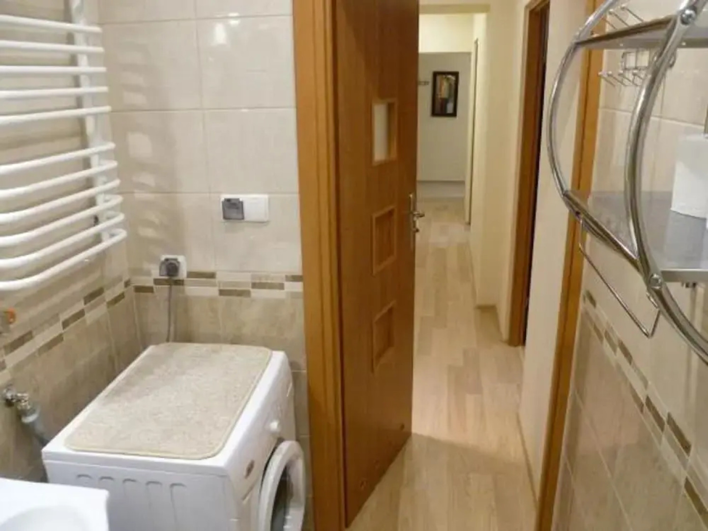 Energy House Apartments