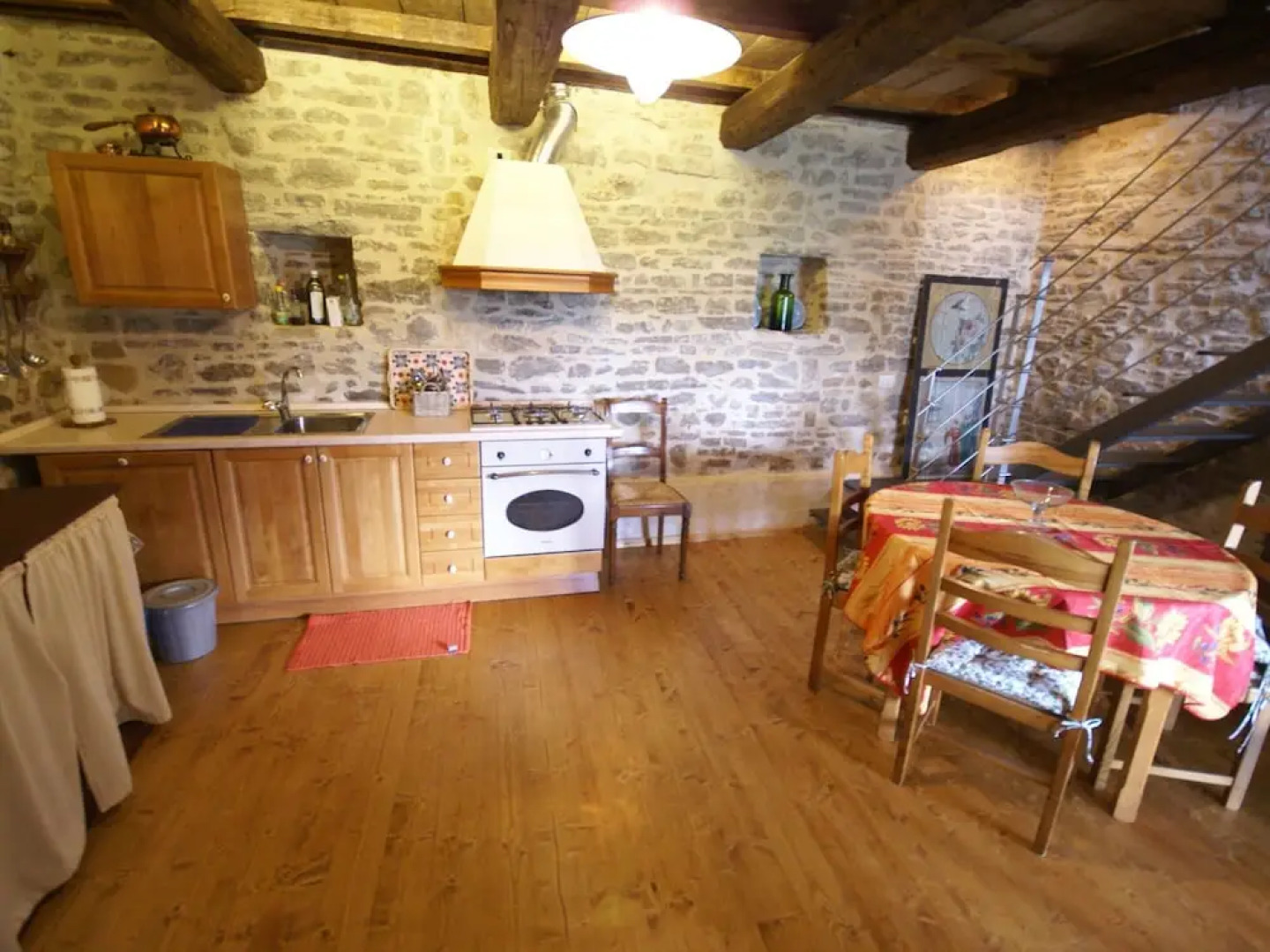 Belvilla by OYO Spacious Villa in Treia With Pool