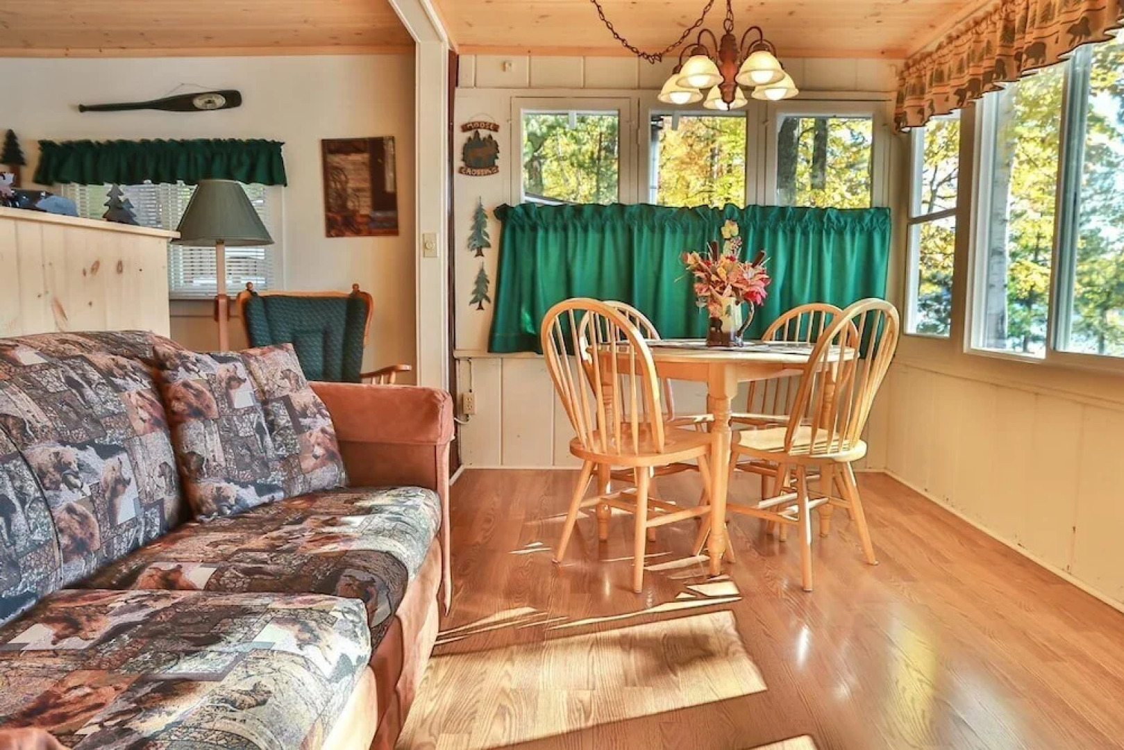 8017 Paton Rd - 2 Br Cottage