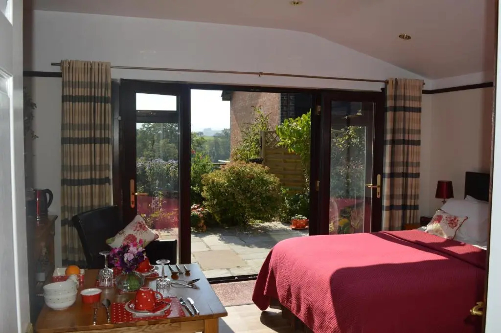 Smithfield Farm Bed & Breakfast Accommodation B&B