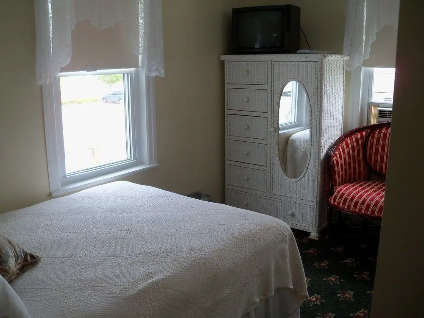 Holly Beach Hotel