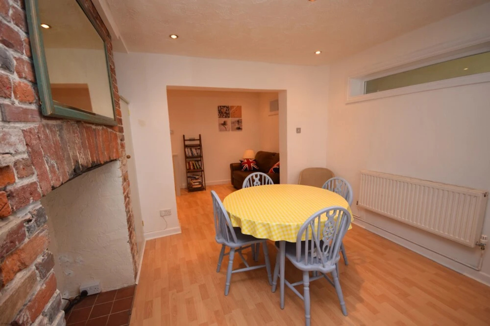 Dolphin House 490929