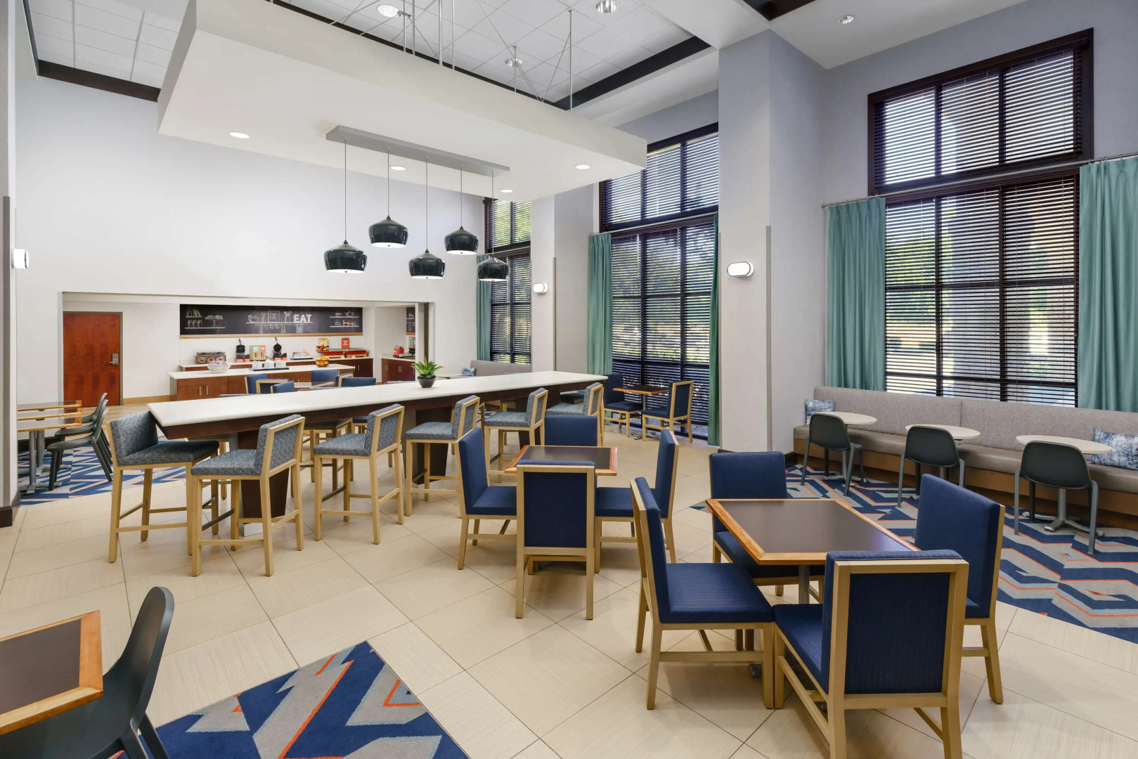 Hampton Inn & Suites West Sacramento