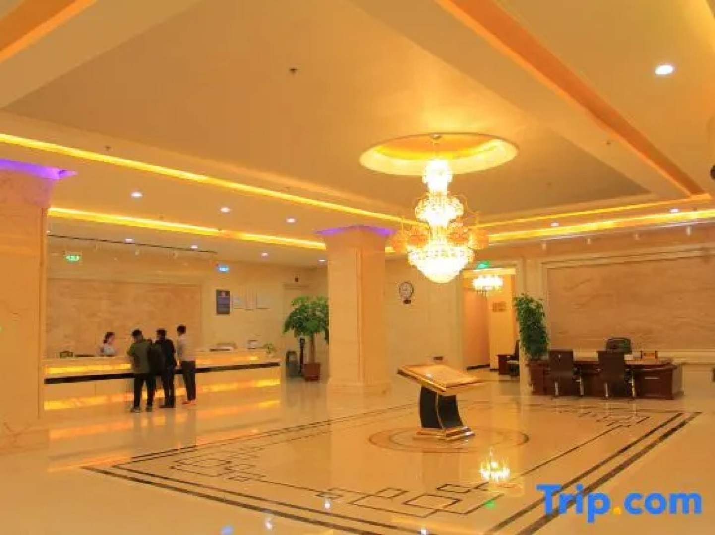 Yinlong International Hotel