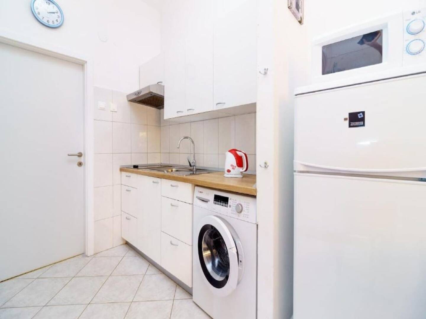 Lumbarda Resort Apartments