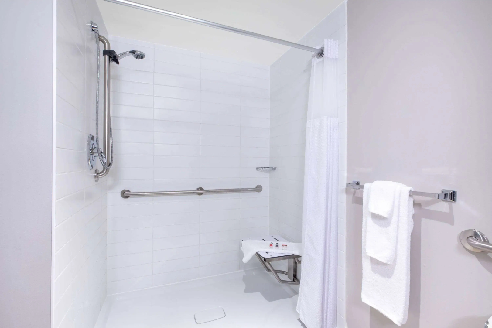 Microtel Inn & Suites By Wyndham Fort Mcmurray