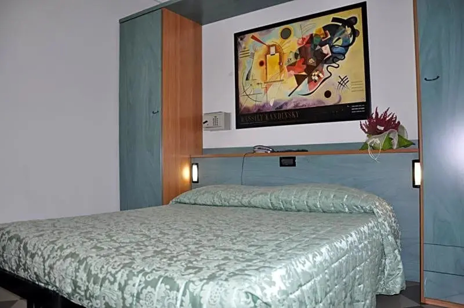 Hotel Bristol