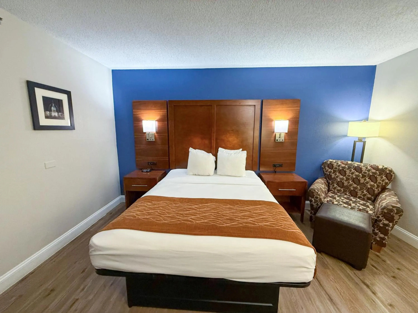 Comfort Inn & Suites St. Louis - Hazelwood