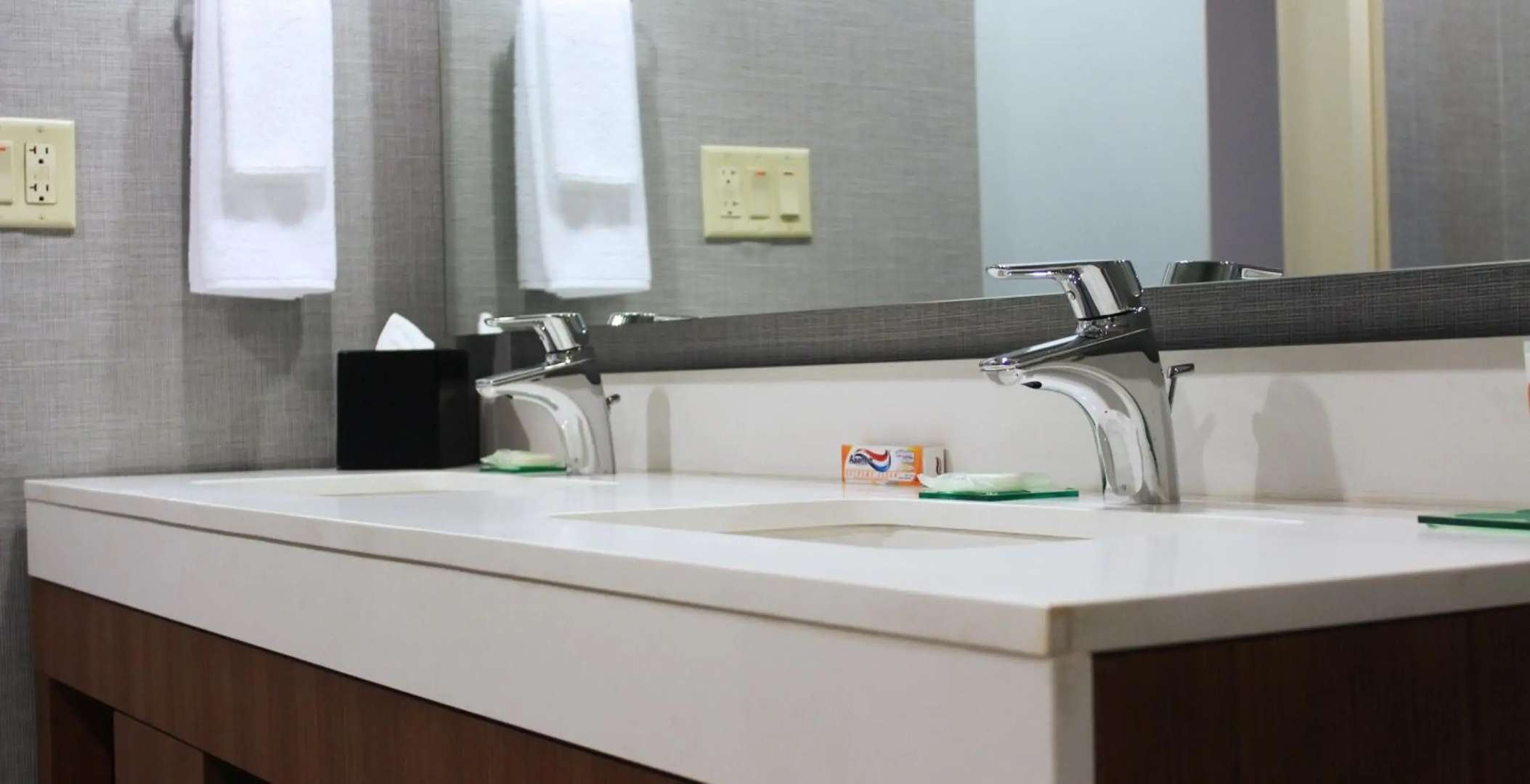 Hyatt Place Pensacola Airport