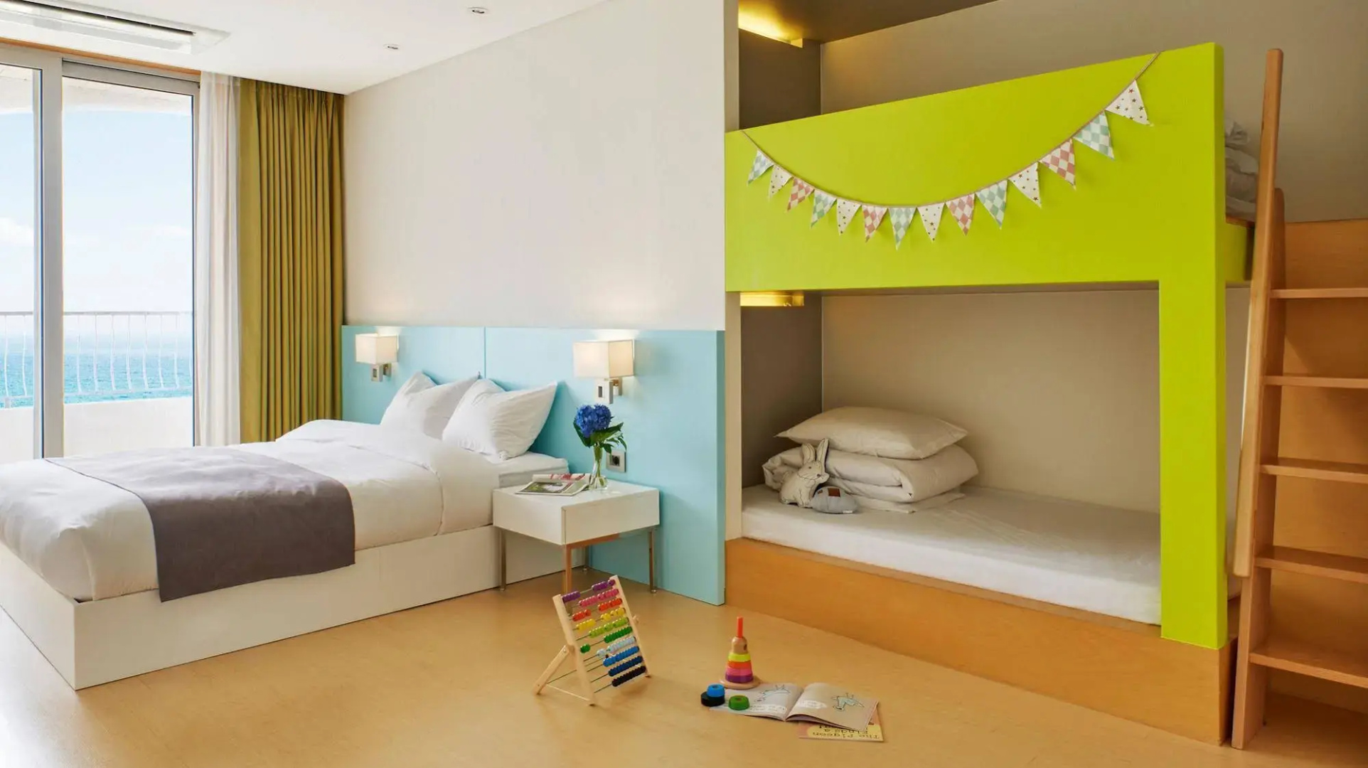 The Suites Hotel Naksan