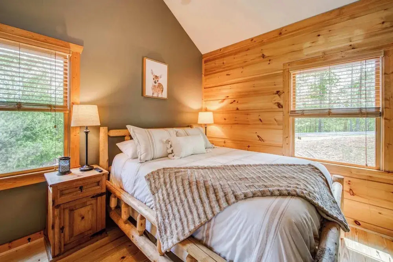 Four Bear Hideaway Coosawattee River Resort!