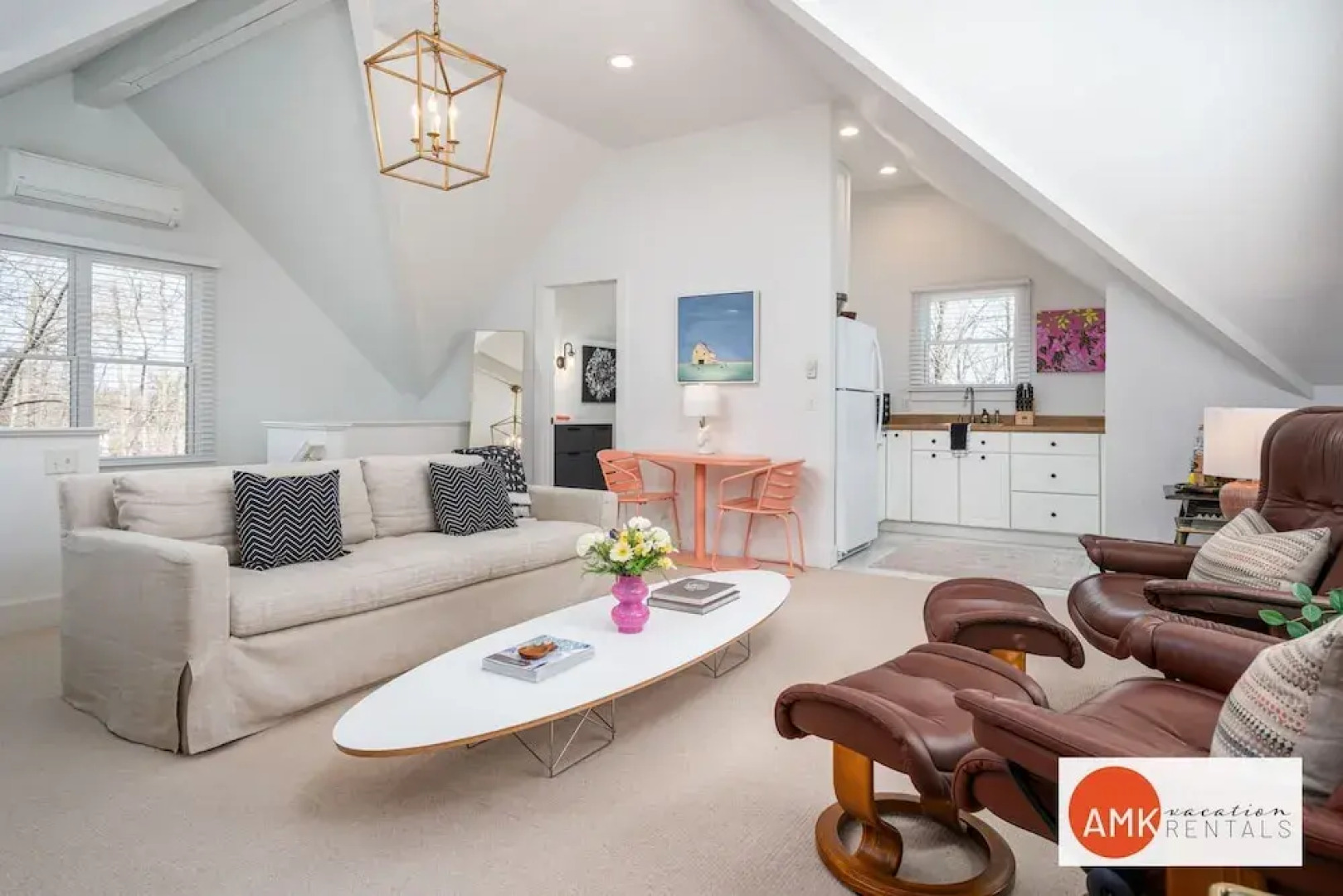 Downtown Douglas Coach House