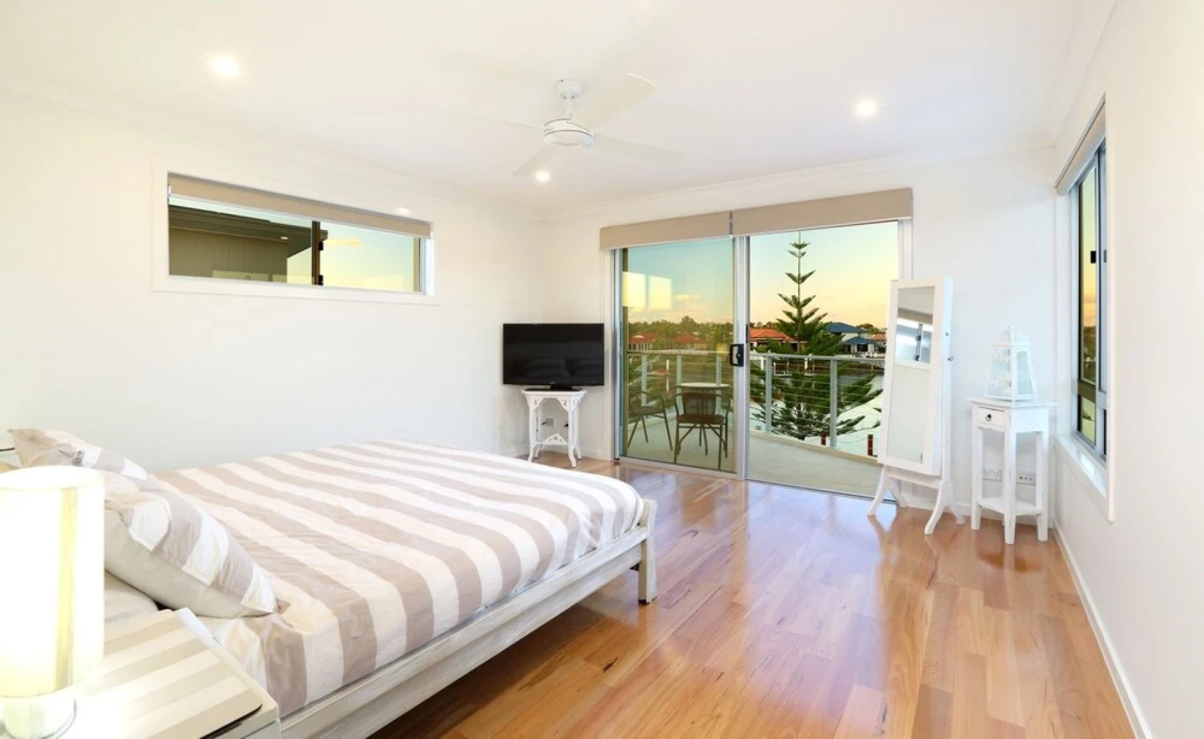 Cocos Court 21 Beach House