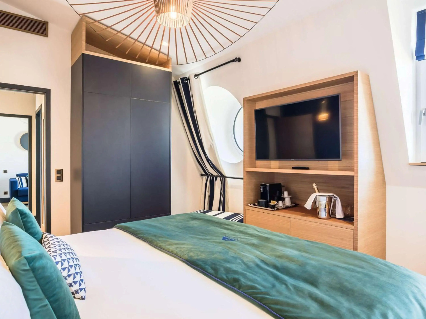 MADISON Saint Jean de Luz - Handwritten Collection