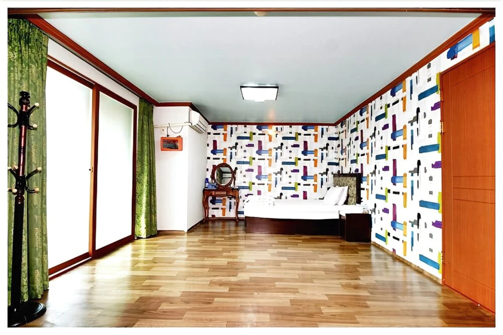 Naksan Seashore Contel