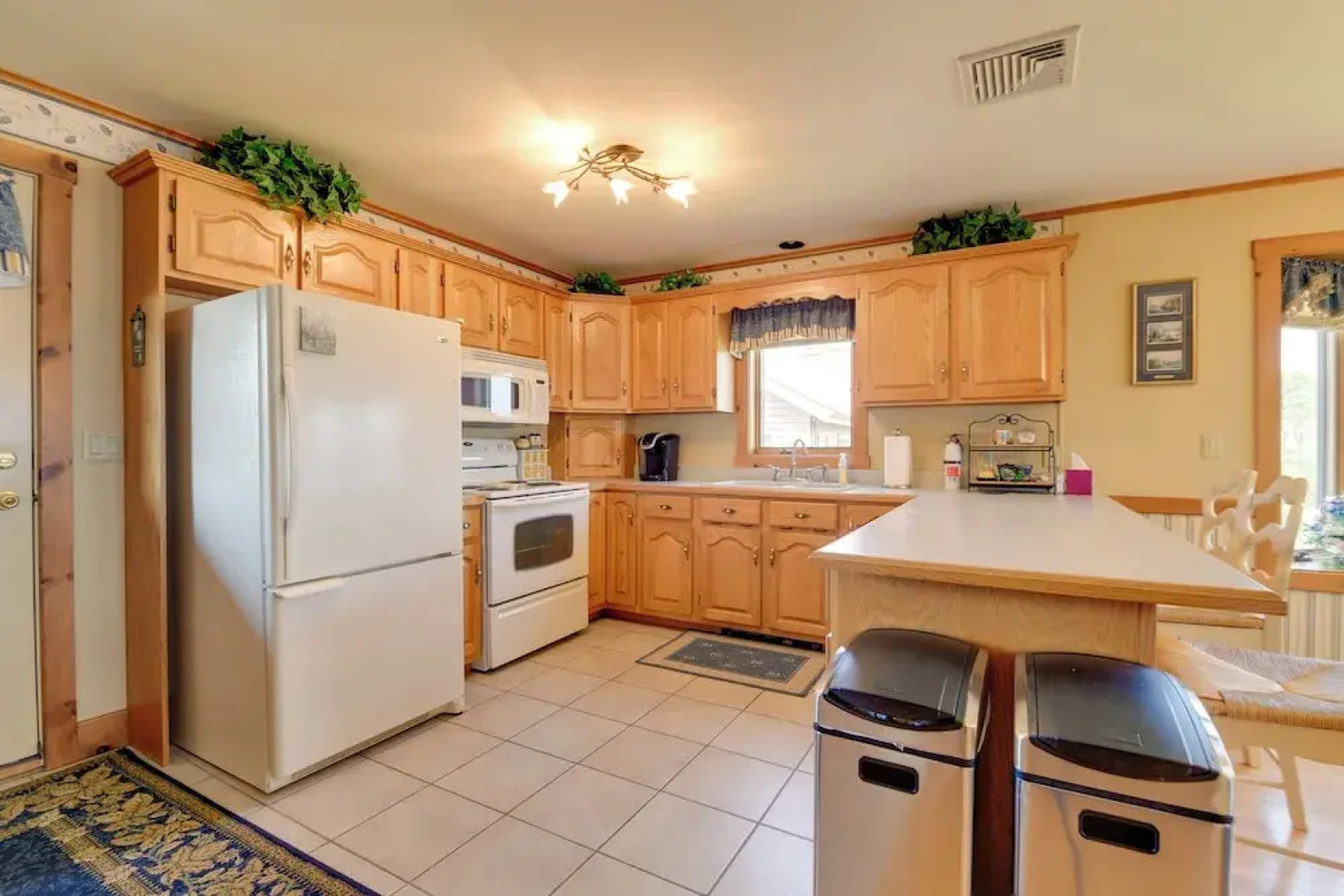 Lake Memphremagog Access: Newport Condo w/ Balcony