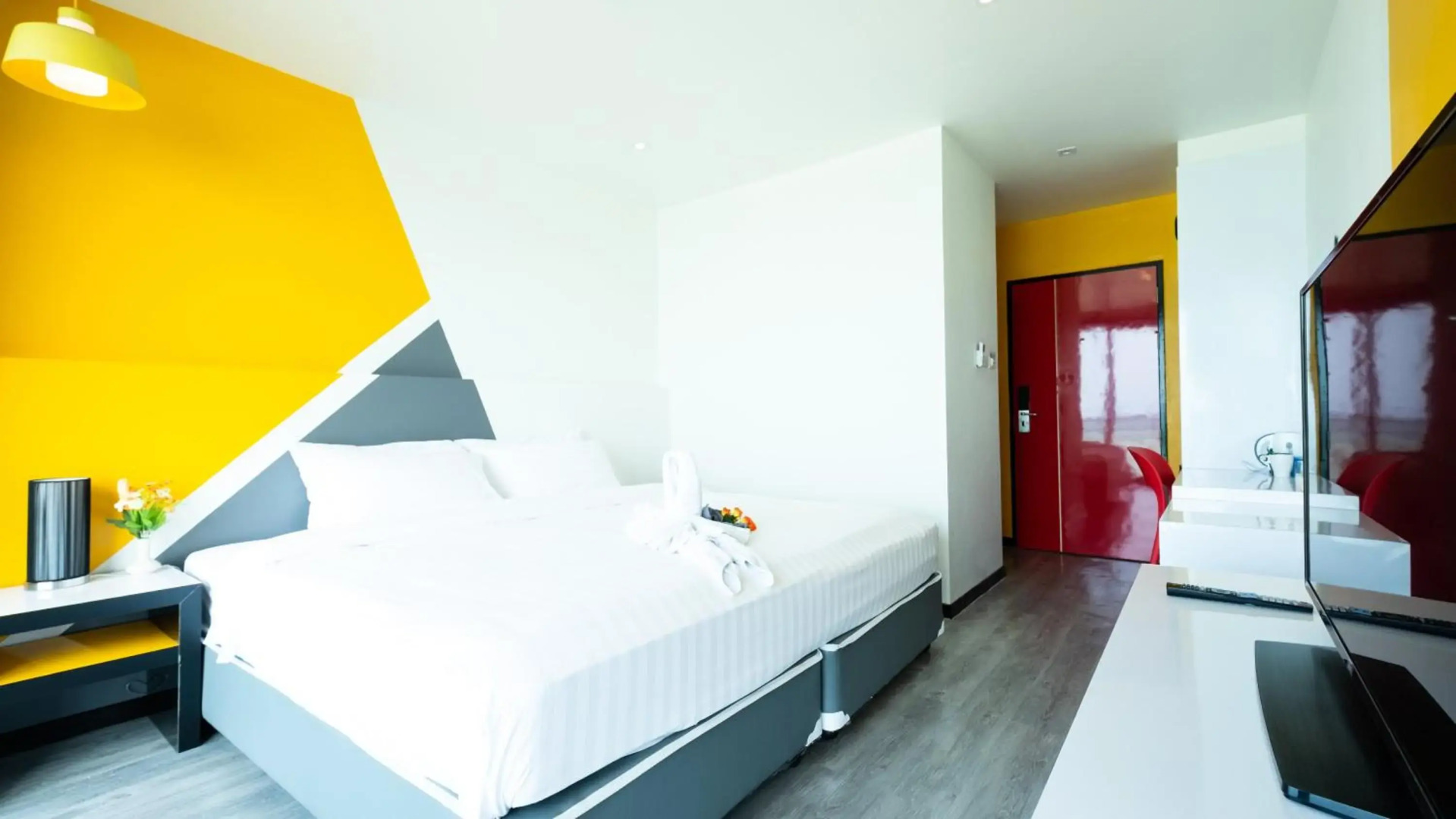 Play Phala Beach Rayong