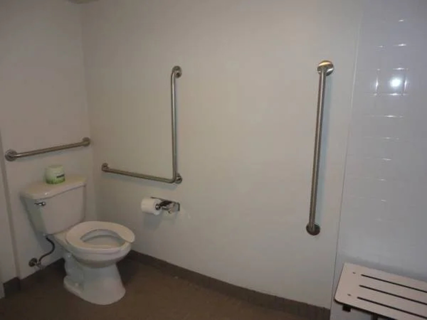 Lakehead University Residence and Conference Centre