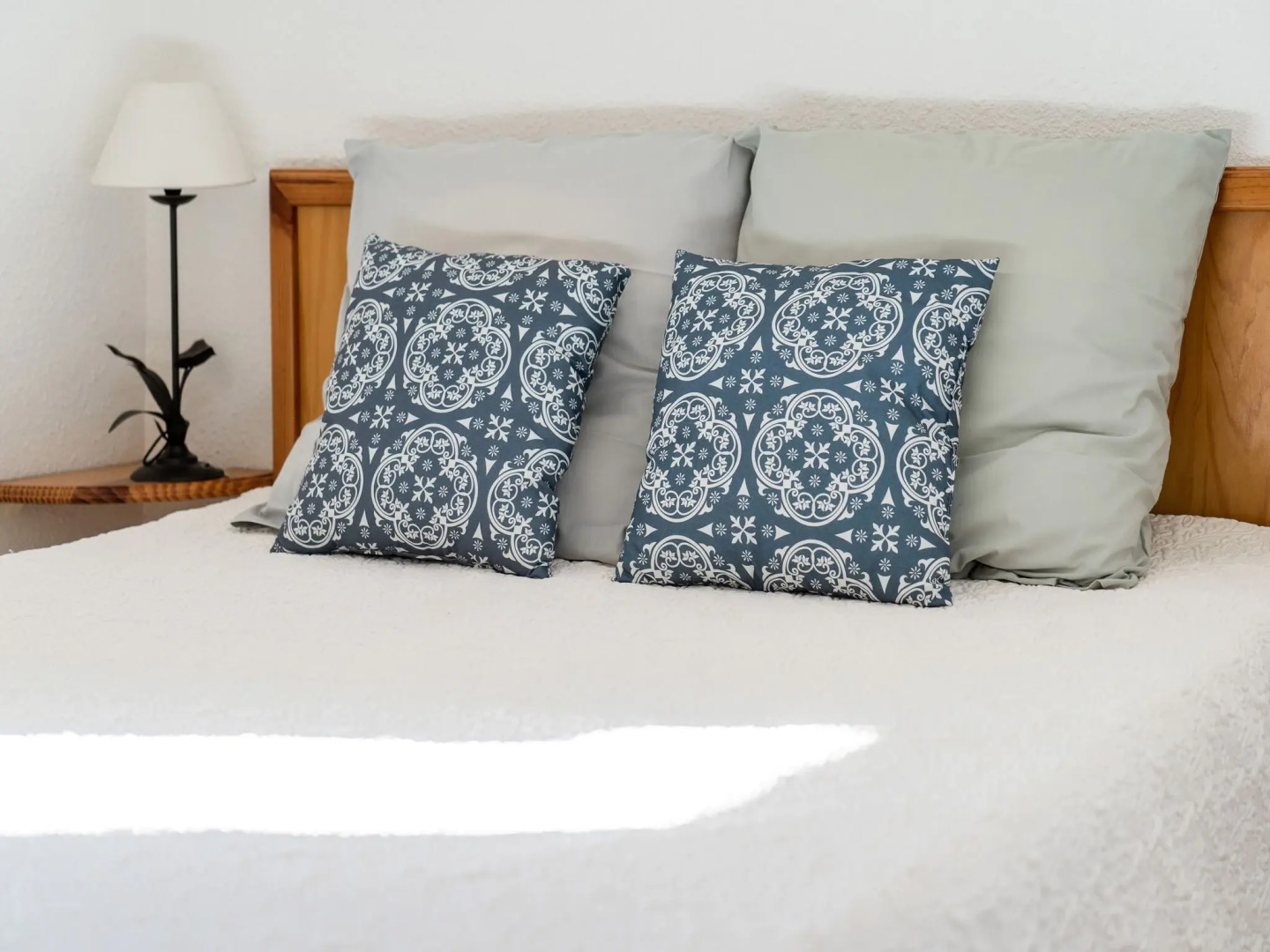 Vineyards & Village Stay