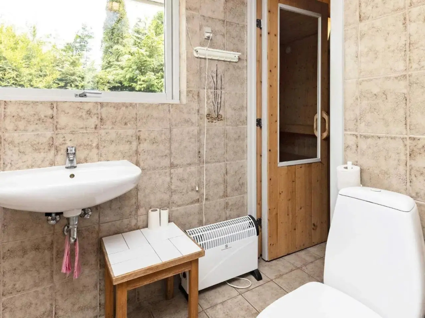 Three-Bedroom Holiday home in Millinge 1