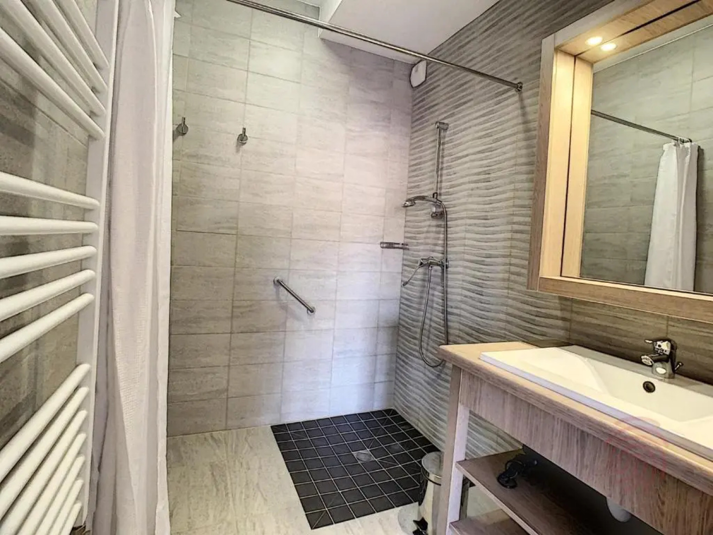 Appartement Lamalou-les-Bains, 2 pièces, 2 personnes - FR-1-451-113