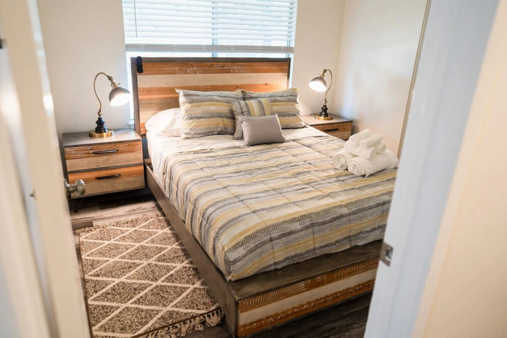 Cypress Serenity: 3Br Townhome With Garage, Private Patio, Community Pools (P33)