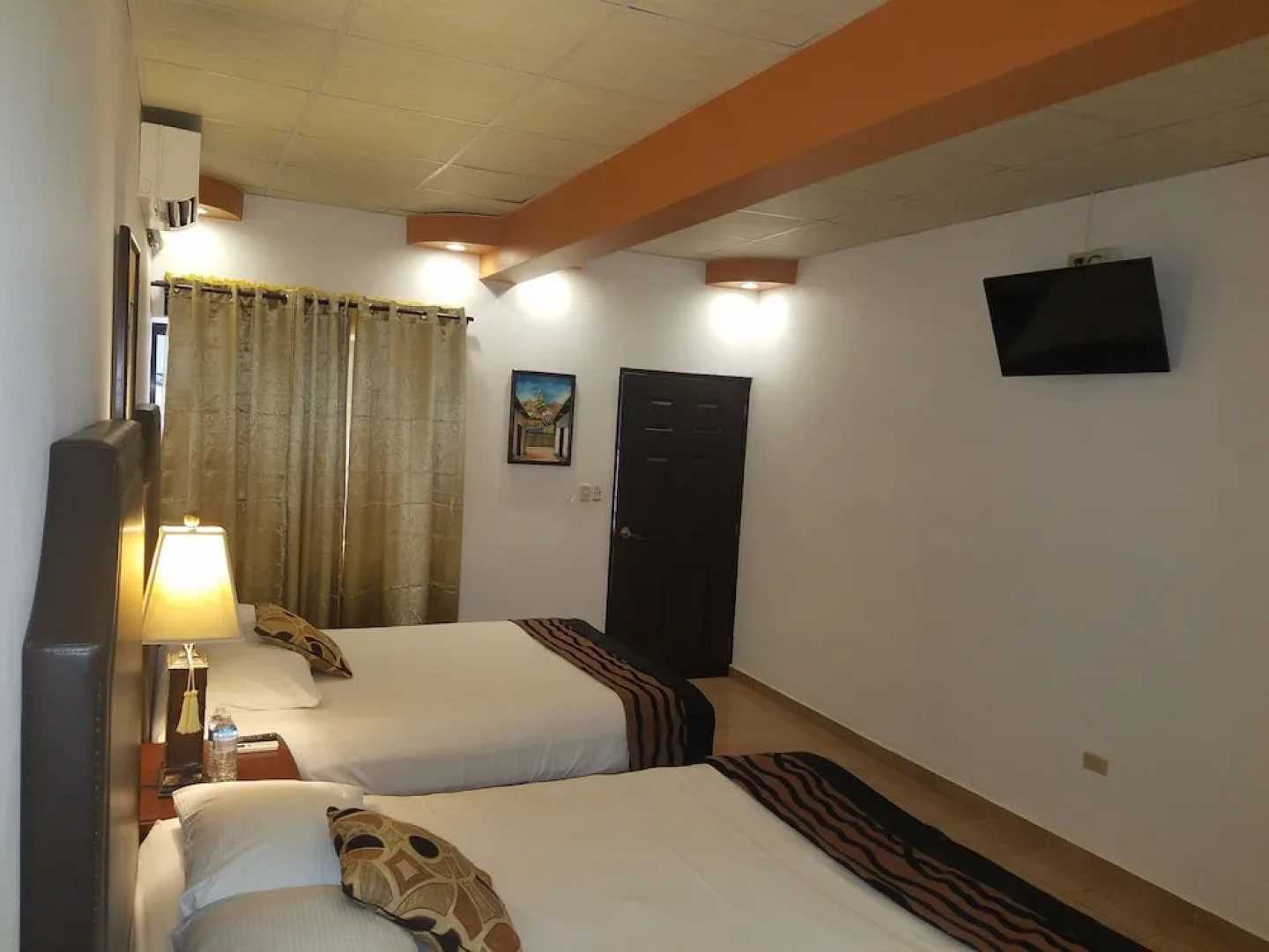 Hotel Club Quinta Pat Resort & Restaurant