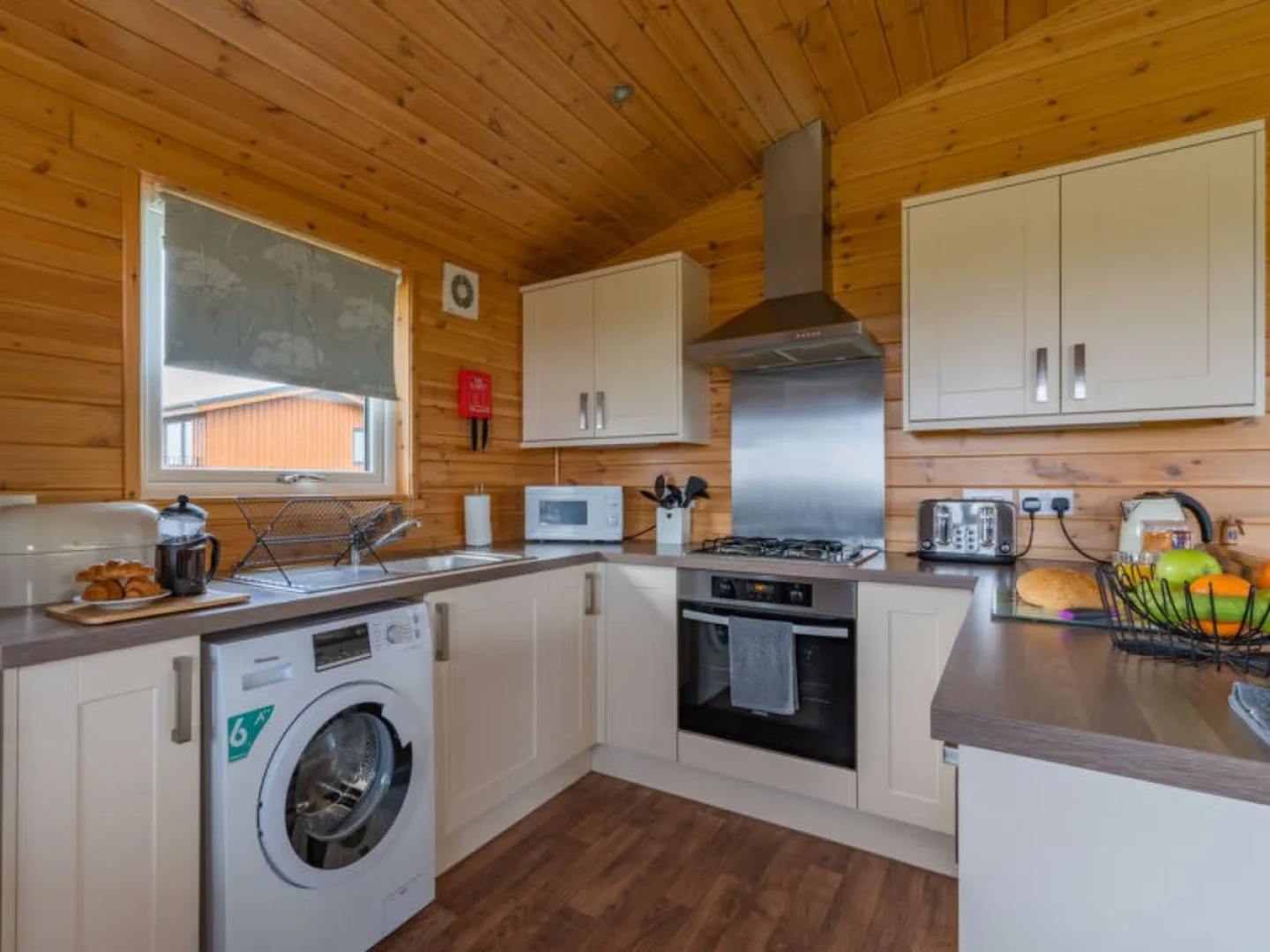 Loch Leven Lodge 6