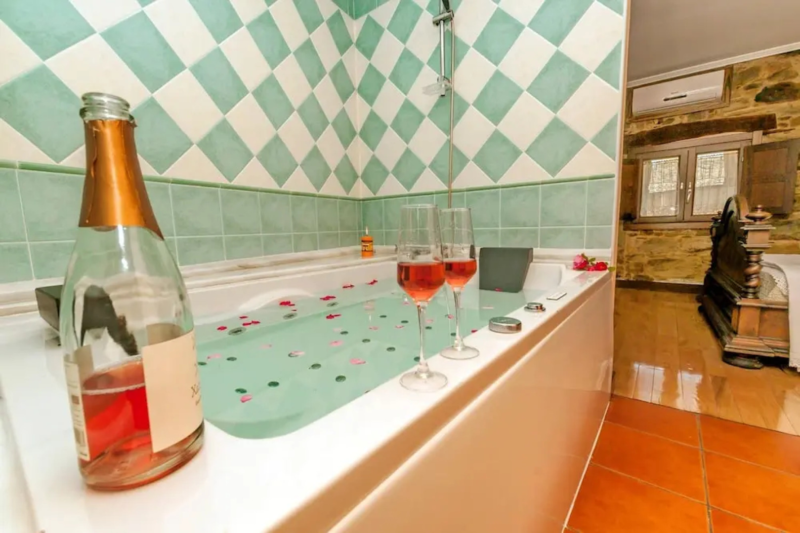 House With one Bedroom in San Juan de la Mata, With Wifi